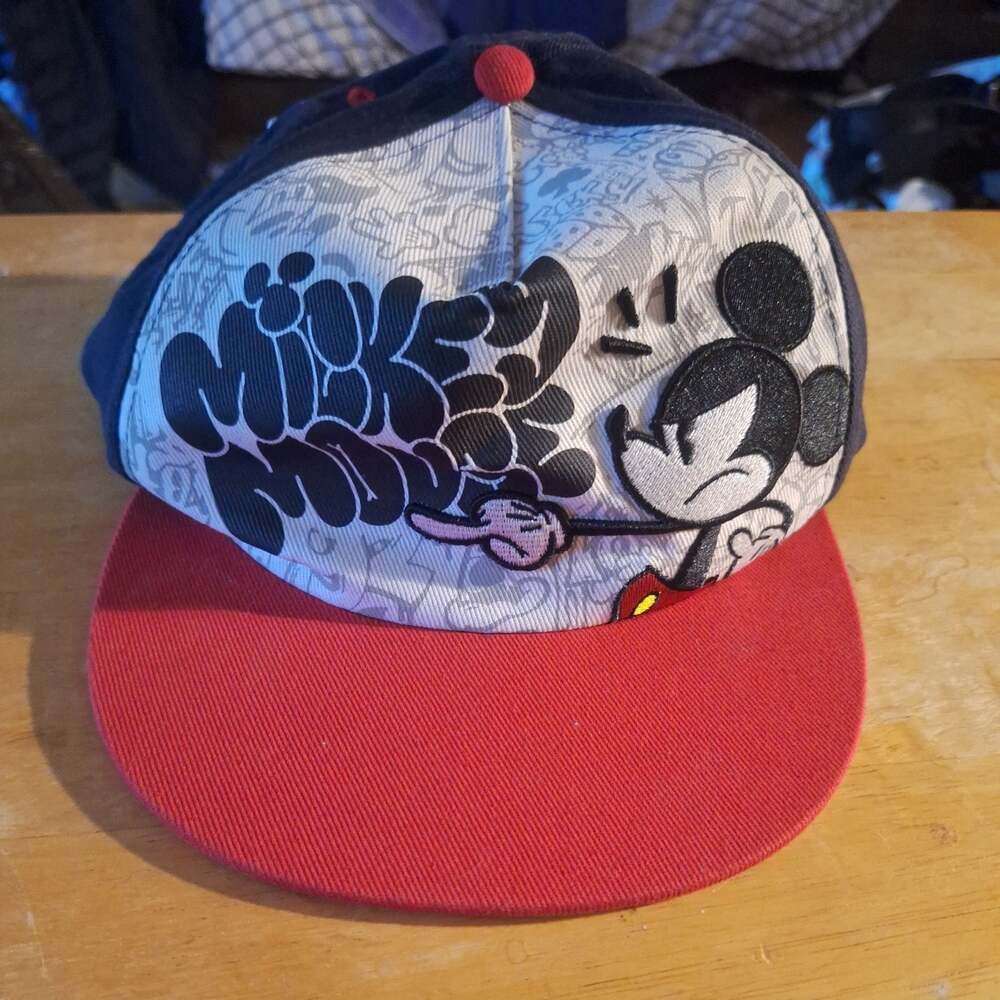 Walt Disney World Mickey Mouse Mens Snapback Hat Cap